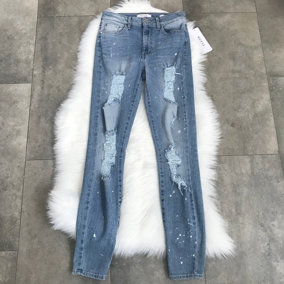 NWT {guess} light wash ripped skinny jeans! - Picture 5 of 8